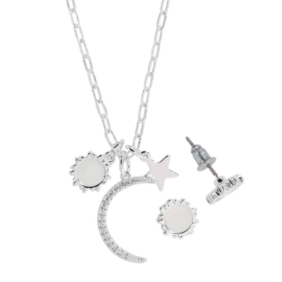 NWT Danecraft Cubic Zirconia Sun & Moon Necklace & Stud Earring Set - Picture 2 of 2